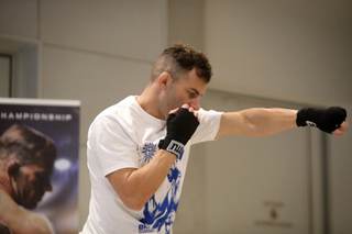 'Tonga' Reyno promete "una guerra" en el desembarco del boxeo a puño limpio en Sudamérica