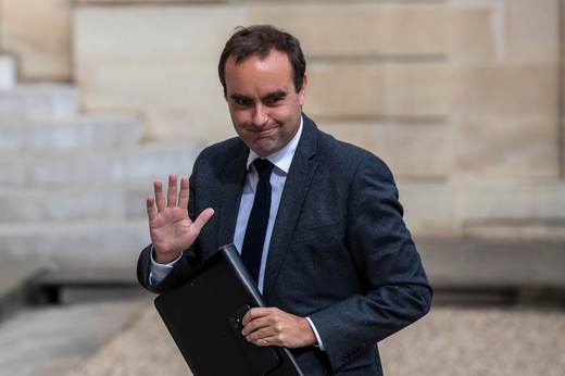 Francia invertirá 655 millones de euros adicionales en IA hasta 2030