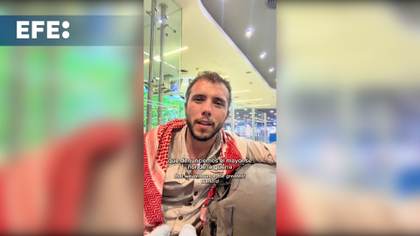 Activista brasileño de flotilla a Gaza parte a España tras impedírsele ingreso a Argentina