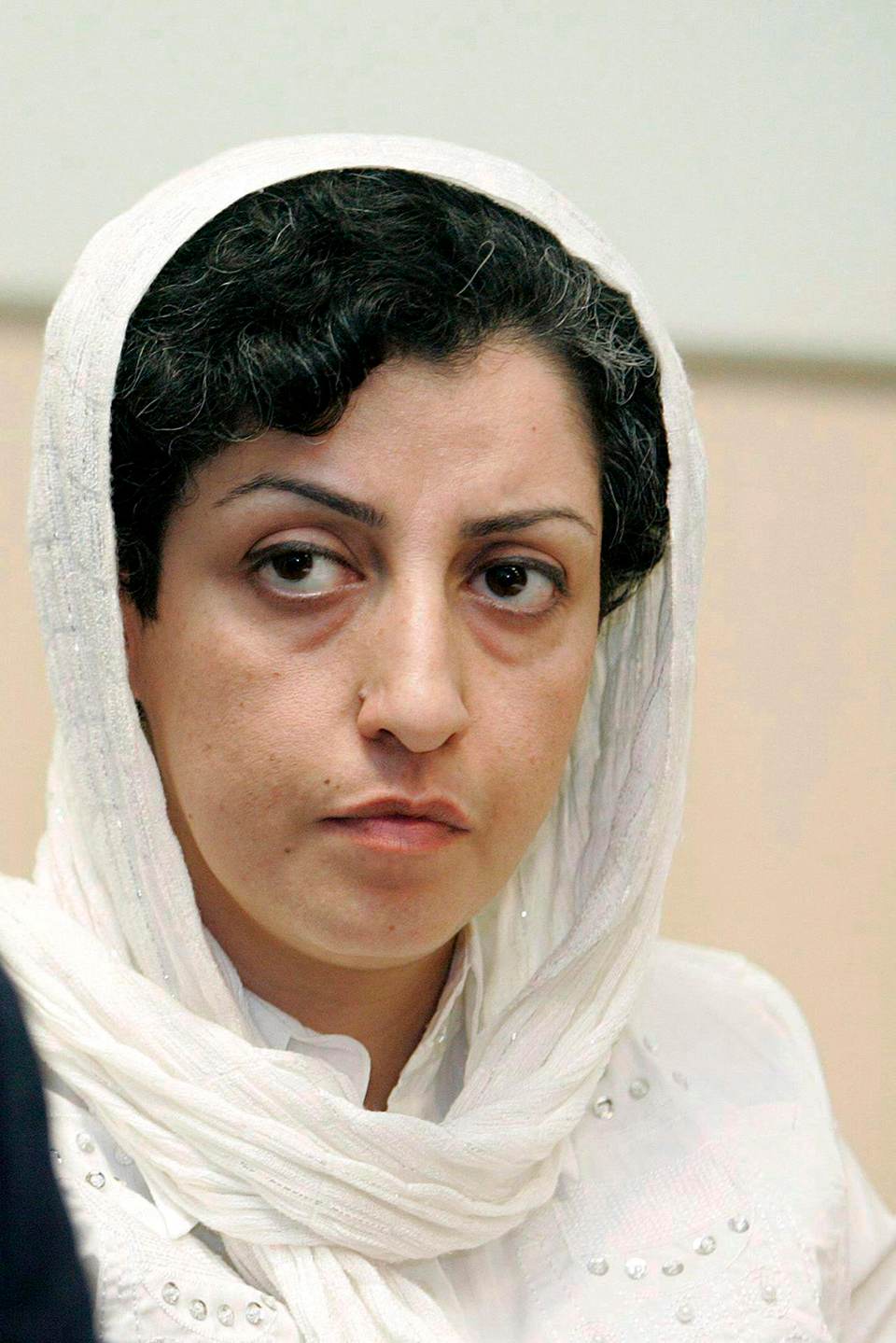 Un total de 113 premios Nobel piden liberación "plena" y "sin demora" de Narges Mohammadi
