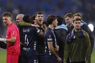 0-2. El Celta asalta Lyon y alarga su sueño europeo