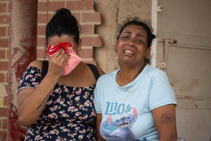 Habitantes de La Guaira denuncian ausencia de autoridades en zonas afectadas por sismos