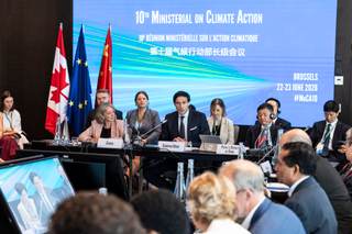 La UE, Canadá y China defienden el multilateralismo de cara a la próxima cumbre del clima