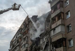 Sube a 20 el número de muertos en el ataque ruso a Kiev y su localidad cercana de Vishneve