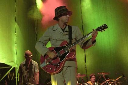 Gibson crea una réplica de la afamada guitarra de Gustavo Cerati, vocalista de Soda Stereo
