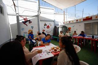 Del penal a las calles: las consignas que marcharán desde las cárceles de México este 8M