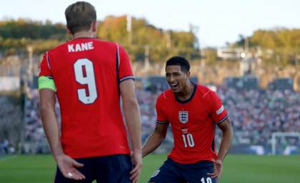 0-7. Bellingham se recrea e Inglaterra golea