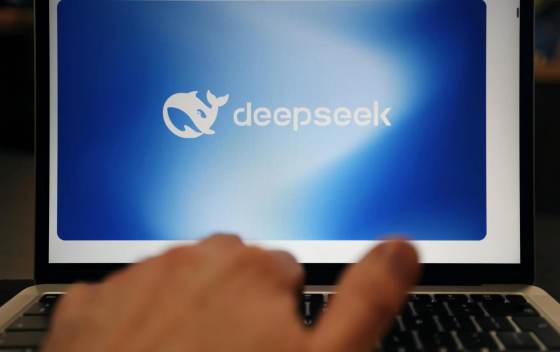 DeepSeek publica en abierto un software para optimizar y reducir costes de la IA
