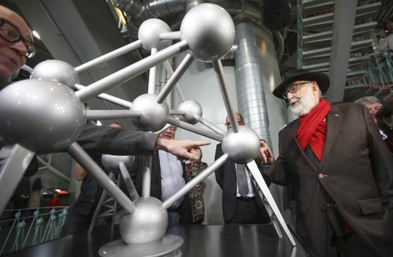Fallece el físico belga François Englert, el otro 'padre' del bosón de Higgs