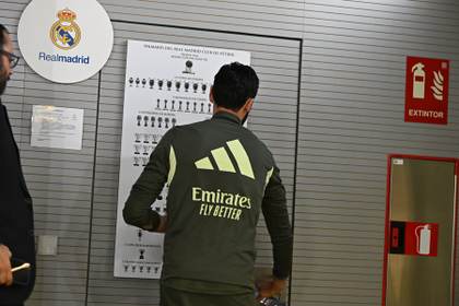 Los clásicos de Arbeloa: de la tensión en el césped a la tensión en su vestuario