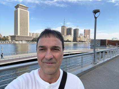 El entrenador navarro Imanol Arregui vive en "calma tensa" las explosiones en Kuwait