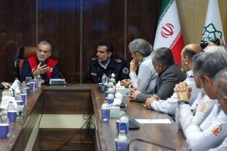 Irán cuestiona el compromiso diplomático de Estados Unidos debido a "retórica amenazante"