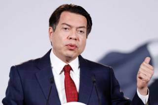 México aprueba restringir celulares y pantallas en escuelas de educación básica