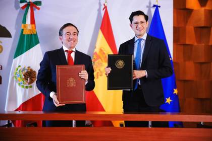 México confía en seguir el "acercamiento" con España para construir una "nueva etapa"