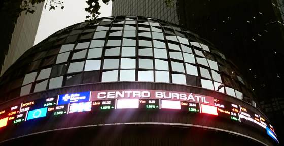 La Bolsa de México avanza 0,36 %, liga cuatro cierres al alza y sube a 69.258,58 unidades