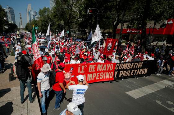 Primero de Mayo, la antesala de miles de maestros mexicanos que protestarán en el Mundial