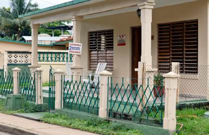 Ante la falta de turismo en Cuba, los emprendedores en Viñales “no se adaptan, sobreviven”