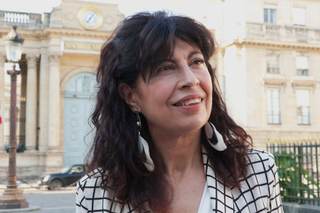 La ministra Redondo pide al PP que tome nota de Francia para constitucionalizar el aborto