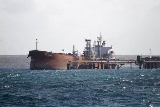 Un petrolero ruso con 100.000 toneladas de crudo llega al puerto de Matanzas en Cuba