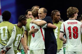 Inglaterra y Bélgica con drama y Estados Unidos con esfuerzo se matriculan en octavos