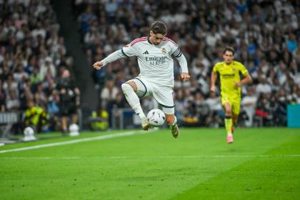 Valverde como lateral, novedad en el Real Madrid ante un Sevilla con dos cambios