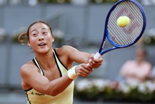La china Zheng Qinwen admite "decisiones equivocadas" tras operarse del codo