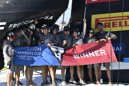 Luna Rossa gana en Nápoles y se impone en la segunda regata preliminar