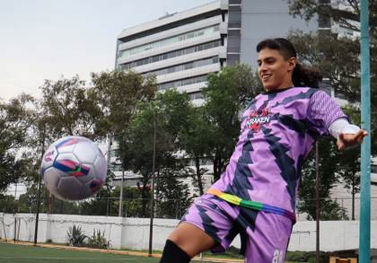 Jugar fútbol sin celebrar el Mundial, la realidad de personas LGBTIQ+ en México
