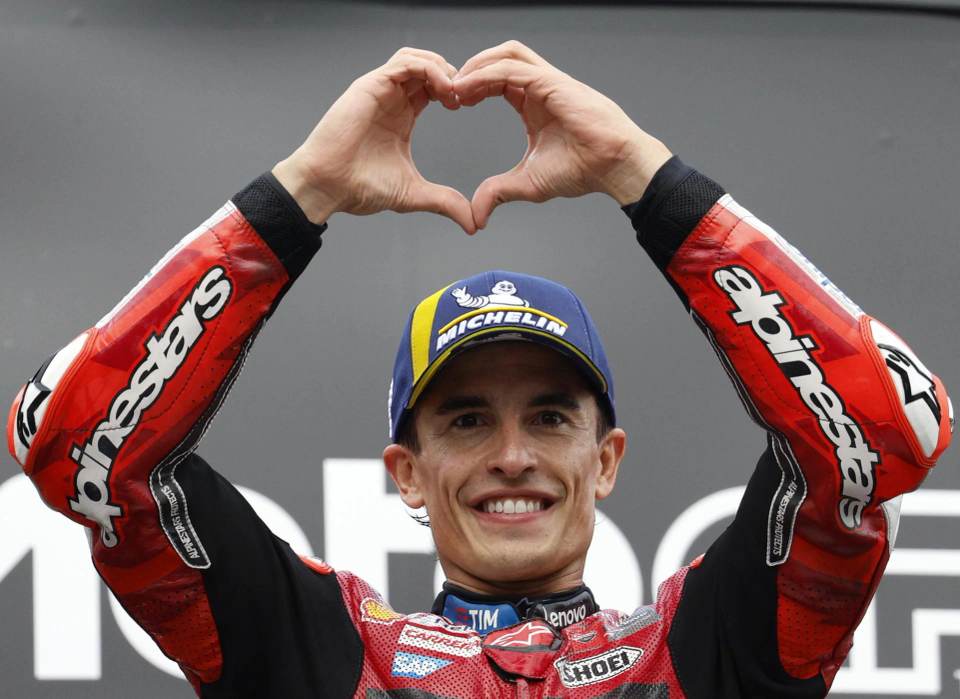 Marc Márquez suma su quinto 'pleno' de la temporada y se acerca a dos puntos del líder