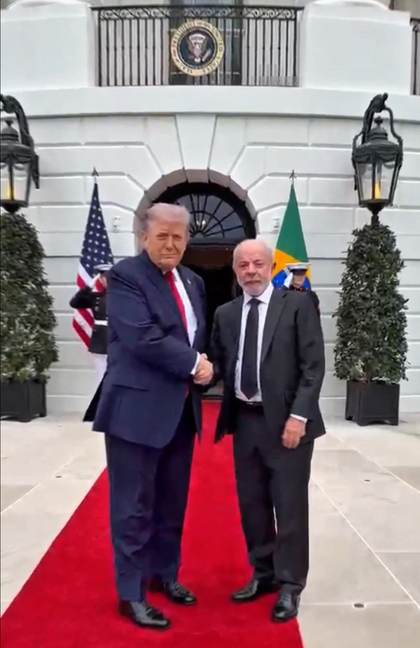 Trump dice que reunión con Lula fue "muy bien" y que hablaron principalmente de aranceles