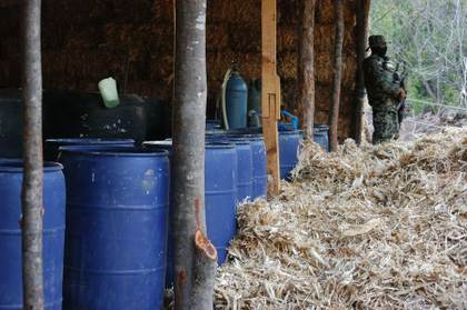 México incauta más de 54.000 litros de sustancias químicas para fabricar drogas sintéticas