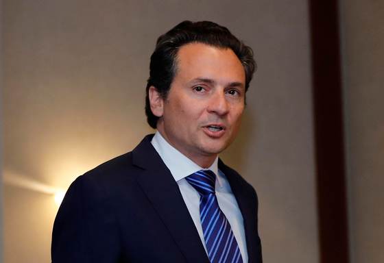 Fiscalía de México detiene a hermana de exjefe de Pemex por presunto lavado de dinero