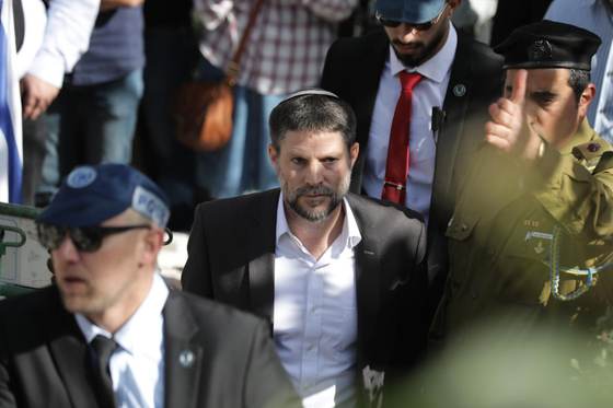 Ministro israelí llama a derruir 100 edificios en Beirut por cada dron que dañe a soldados