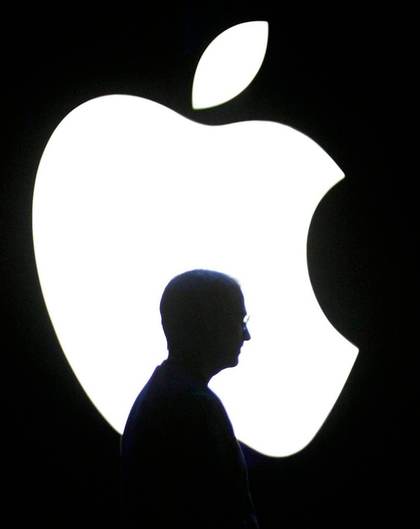 Apple cumple medio siglo: del garaje de Jobs a la carrera de la inteligencia artificial