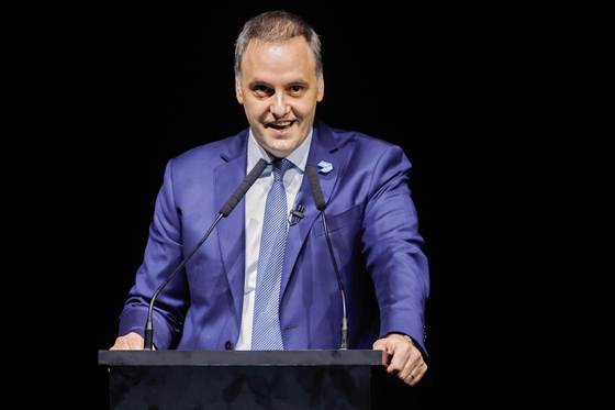 Justicia argentina investiga a jefe de Gabinete de Milei por enriquecimiento ilícito