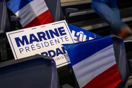 Le Pen: "Nuestra defensa no será delegada, será nacional, con un Ejército nacional"