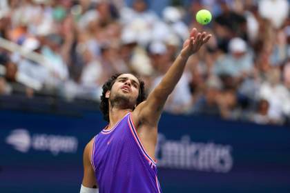 Alcaraz debutará contra Safiullin en Abierto de EE.UU. y se cruzaría con Djokovic en semis