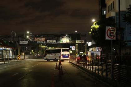 Ecuador comienza un nuevo periodo de toques de queda nocturnos en casi la mitad del país