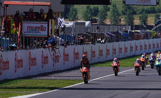 El español Brian Uriarte, descalificado del GP de Cataluña por usar aceite no autorizado