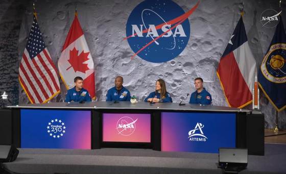 Astronautas de Artemis II: "Queríamos salir e intentar hacer algo que uniera al mundo"