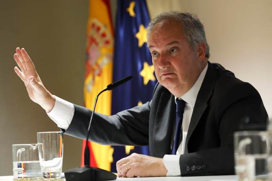 España espera este verano a 43 millones de turistas extranjeros, un 6 % más