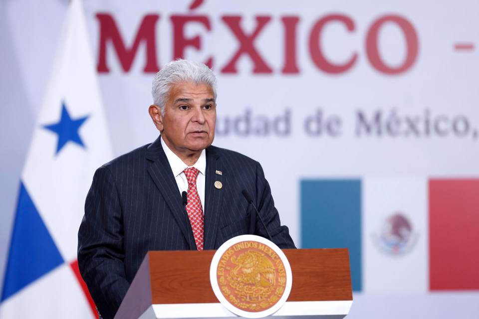 México y Panamá acuerdan "fortalecer" y "relanzar" cooperación en seguridad y economía