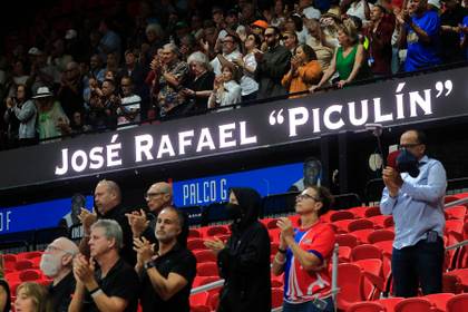 Puerto Rico despide al legendario 'Piculín' Ortiz