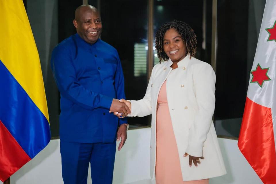 Vicepresidenta colombiana insiste en "restaurar la dignidad" de pueblos afrodescendientes