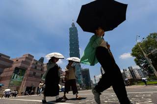 El ciclón Mekkhala se aproxima a Filipinas con pronóstico de fuertes lluvias