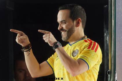 De la Espriella ve como "positivo" que Cepeda reconozca su derrota en comicios colombianos