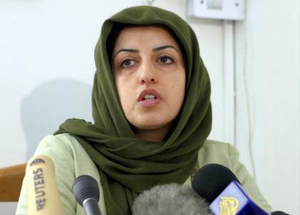 Francia, inquieta por la salud de la nobel iraní Mohammadi, pide a Teherán su liberación