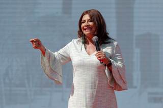 Ciudad de México desplegará a casi 11.000 policías para reinauguración de estadio Azteca