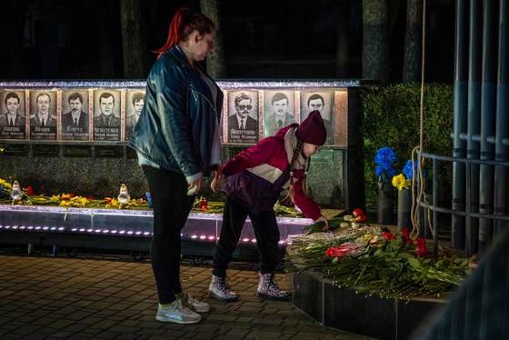 Zelenski recuerda la tragedia de Chernóbil y advierte contra el "terrorismo nuclear" ruso