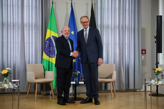 Lula y Merz inauguran la Feria de Hannover y buscan estrechar lazos germano-brasileños